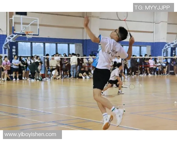 上海羽毛球队配合问题引发热议球迷与专家各执己见探讨未来发展