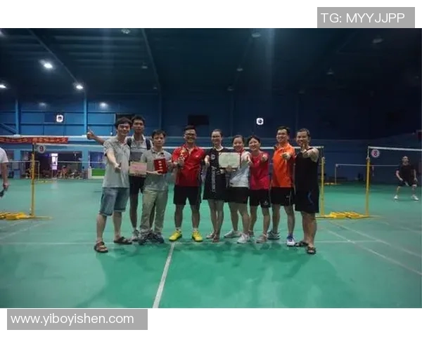 南京羽毛球队在冠军赛中的团队协作表现分析与总结