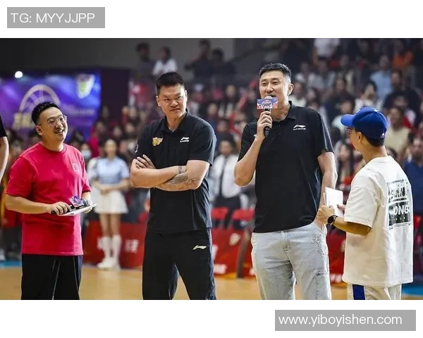 广州篮球队团队协作引发热议球迷对战术配合和球员默契提出不同看法 广州篮球队团队协作引发热议球迷对战术配合和球员默契提出不同看法