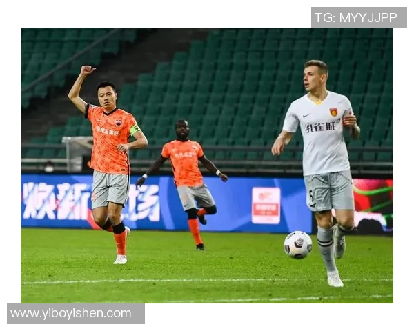 深圳足球队实力对比深度剖析各队优势与挑战的全景分析 深圳足球队实力对比深度剖析各队优势与挑战的全景分析