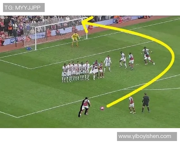 足球明星背后的真实生活瞬间揭秘与感悟